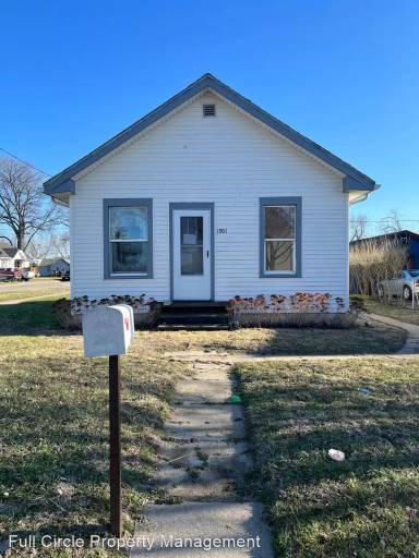 Main picture of 1901 Avenue G