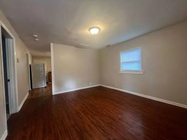 Main picture of 326 Pryor St