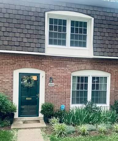 Main picture of 8208 Carrleigh Pkwy