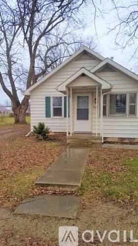 Main picture of 3600 N Franklin St