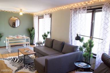 Main picture of 1300 W Huron St