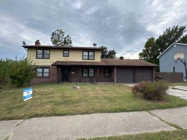 Main picture of 3708 Rollins Rd