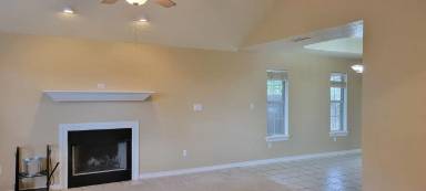 Main picture of 221 Wicks Ave