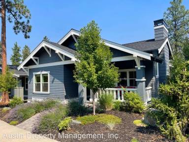 Main picture of 2218 NW Lemhi Pass Dr