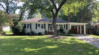 Main picture of 1027 Habersham Dr