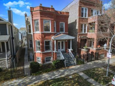 Main picture of 854 N Mozart St