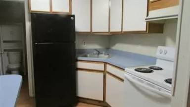 Main picture of 340 E King St