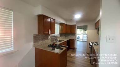 Main picture of 138 Hampshire Dr