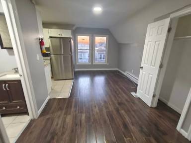 Main picture of 748 S 16th St