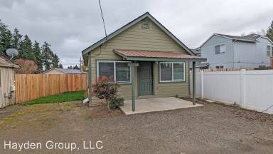 Main picture of 2950 E Main St