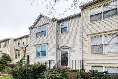 Main picture of 51 Kinsman View Cir
