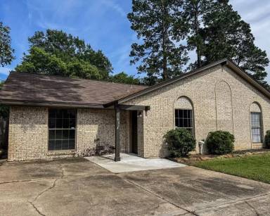 Main picture of 601 Hickory St