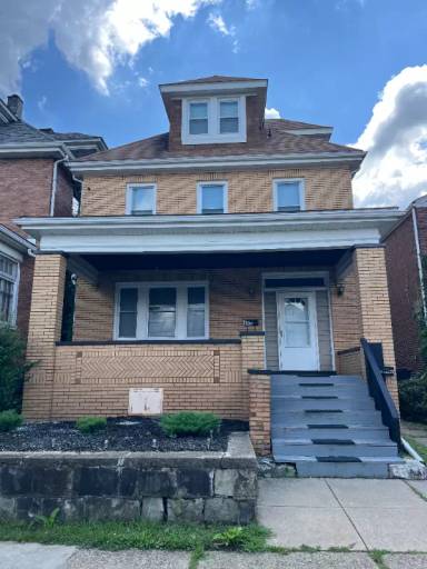 Main picture of 642 Beaver Rd