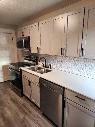 Main picture of 912 24th St