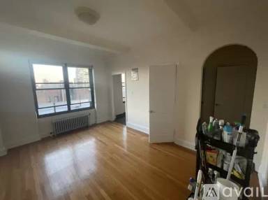 Main picture of 168 2nd Ave