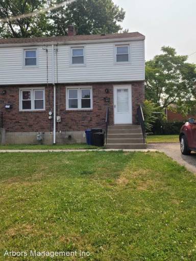 Main picture of 1144 Shadycrest Dr