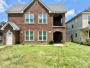 Main picture of 1425 James Ave
