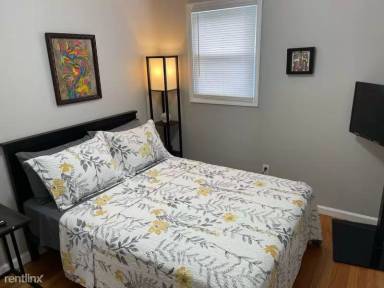 Main picture of 605 William St