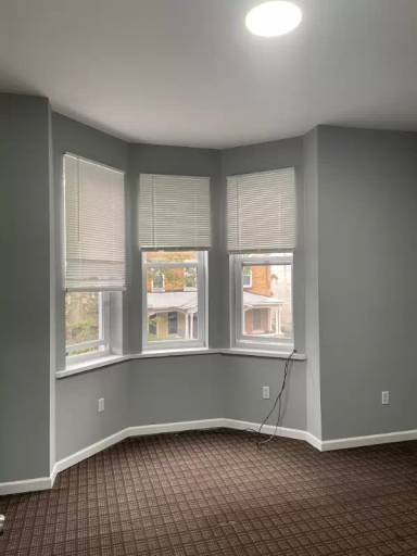 Main picture of 2335 N Park Ave