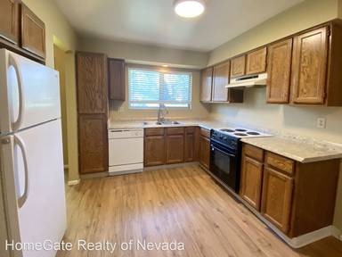 Main picture of 464 Smithridge Park