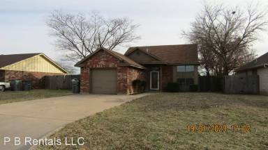 Main picture of 6412 NW Oak Ave