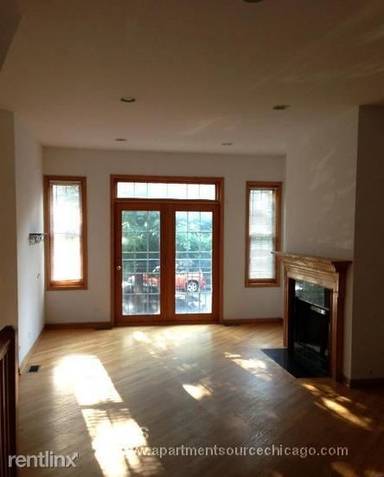 Main picture of 2710 N Wayne Ave