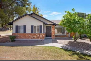 Main picture of 5135 E Evergreen