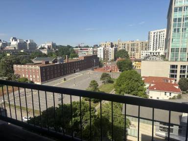 Main picture of University Square Condominiums