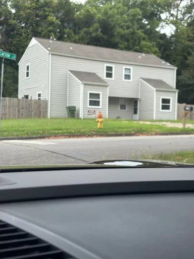 Main picture of 2711 Clayton Dr NW