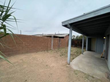 Main picture of 4516 E Lester St