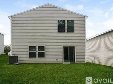 Main picture of 203 Dormont Dr NE