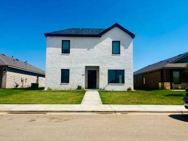 Main picture of 4618 126th St
