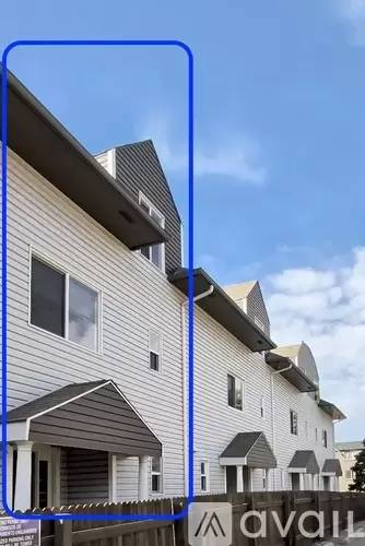 Main picture of 46 S Washington St