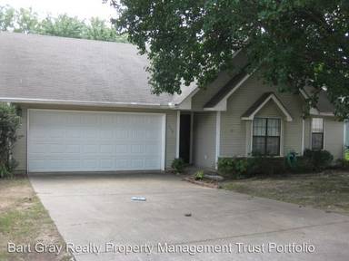 Main picture of 113 Silverbrook Dr