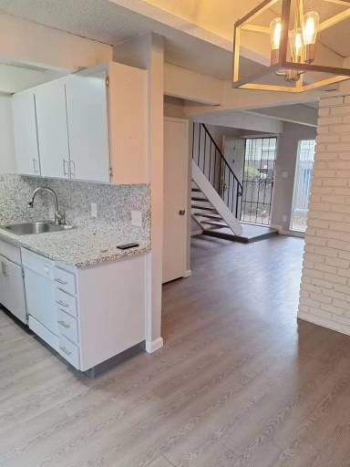 Main picture of 2515 F St