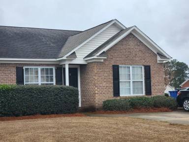 Main picture of 2943 Kinsey Loop