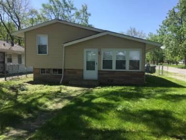Main picture of 118 W 157th St