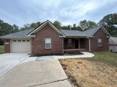 Main picture of 816 Charley Patterson Rd