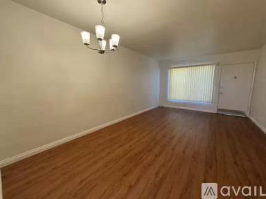 Main picture of 743 Southview Rd