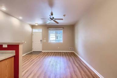 Main picture of 833 E 98th Ave