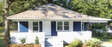 Main picture of 604 W Elm St