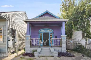 Main picture of 1225 Saint Ferdinand St