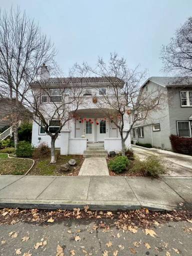 Main picture of 946 35th St