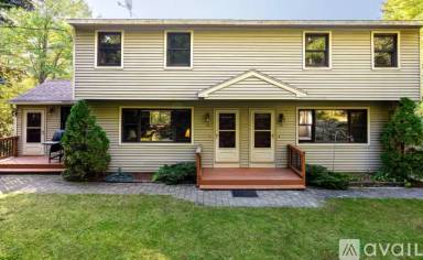 Main picture of 70 Mount Delight Rd