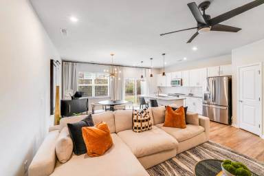 Main picture of 3133 Hutton Gardens Ln