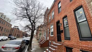 Main picture of 917 S Linwood Ave