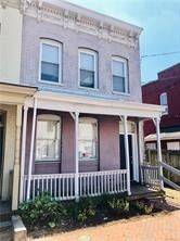 Main picture of 505 N 1st St