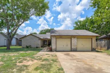 Main picture of 1802 Rawhide Dr