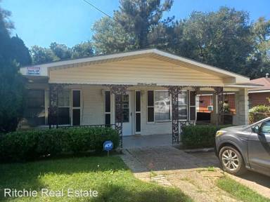 Main picture of 3730 5th St