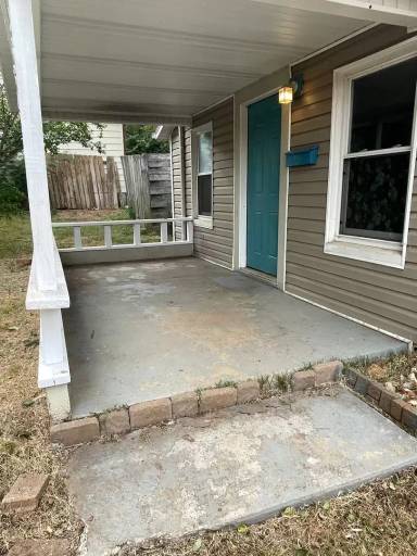 Main picture of 2837 W Olive St
